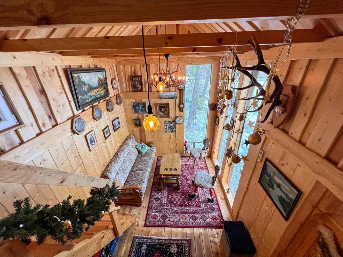 Dragon House In The Tree! Jacuzzi, Sauna ,Cinema,Heated Lici  Esterno foto